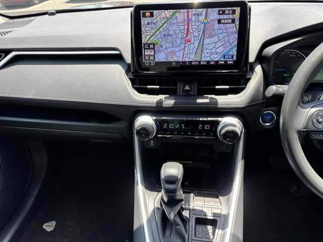 トヨタ ＲＡＶ４ ハイブリットX 福岡県 2020(令2)年 6.5万km グレーメタリック レーンキープアシスト/横滑り防止装置/衝突被害軽減システム/エアバッグWサイド/カーテンエアバッグ/ABS/クルーズコントロール/前後ドラレコ/盗難防止装置/前後車外カメラ/前後コーナーセンサー/BT/純正ETC/社外ナビ/フルセグTV /プッシュスタート/PW/スマートキー/AAC/サンルーフ/純正フロアマット/純正アルミホイール/オートライト/オートマチックハイビーム/LEDライト
