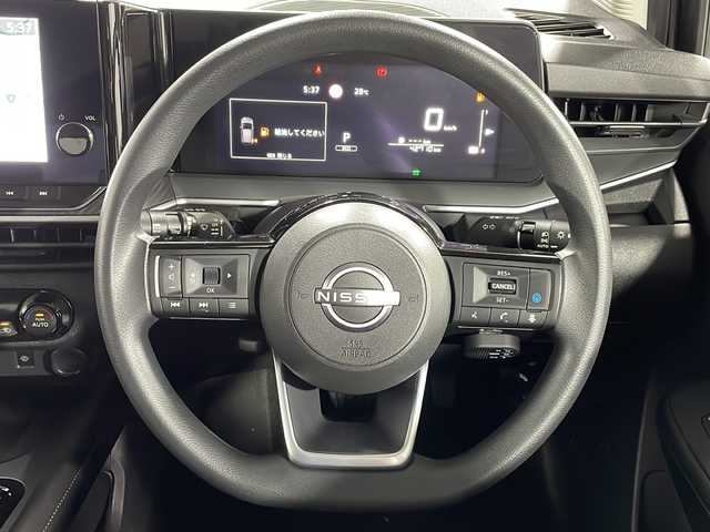 日産 ノート X 広島県 2021(令3)年 4.3万km スーパーブラック 純正9型ナビ/プロパイロット/インテリジェントアラウンドビューモニター/インテリジェントルームミラー/エマージェンシーブレーキ/レーンキープアシスト/踏み間違い衝突防止アシスト/ハイビームアシスト/ブラインドスポットモニター/電動パーキングブレーキ/オートブレーキホールド/LEDヘッドランプ/ETC2.0/ドライブレコーダー/USB/HDMI入力端子