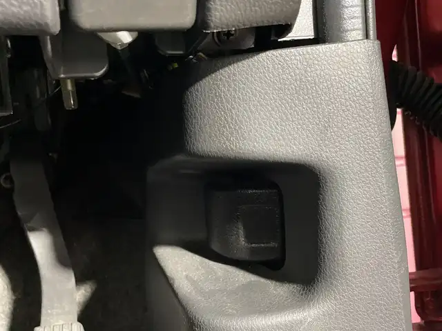 日産 デイズ ルークス ハイウェイスターX Gパッケージ 福岡県 2016(平28)年 4.4万km スパークリングレッド/ブラック ・純正ナビ　/（ＡＭ　ＦＭ　ＣＤ　ＤＶＤ　ＵＳＢ　ＳＤ　ＢＴ　ＩＰＯＤ）　/・全方位カメラ　/・バックカメラ　/・ＥＴＣ　/・衝突軽減　/・横滑り防止　/・両側パワスラ　/・純正フロアマット　/・純正１５インチアルミ　/・後席サーキュレーター/・キセノンヘッドライト/・ステアリングスイッチ/・オートライト/・電格ミラー/・バイザー