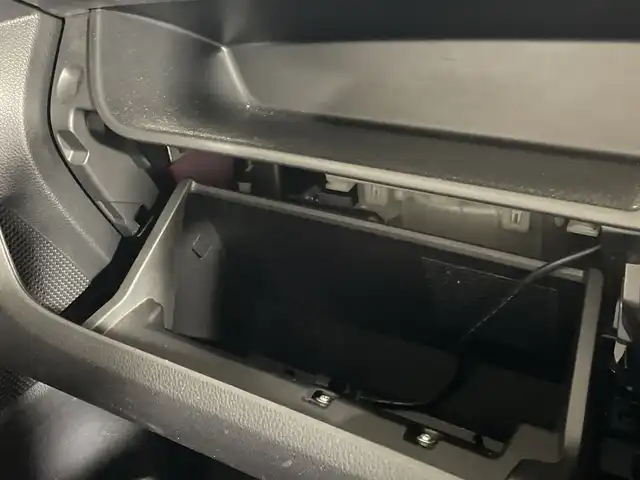 日産 デイズ ルークス ハイウェイスターX Gパッケージ 福岡県 2016(平28)年 4.4万km スパークリングレッド/ブラック ・純正ナビ　/（ＡＭ　ＦＭ　ＣＤ　ＤＶＤ　ＵＳＢ　ＳＤ　ＢＴ　ＩＰＯＤ）　/・全方位カメラ　/・バックカメラ　/・ＥＴＣ　/・衝突軽減　/・横滑り防止　/・両側パワスラ　/・純正フロアマット　/・純正１５インチアルミ　/・後席サーキュレーター/・キセノンヘッドライト/・ステアリングスイッチ/・オートライト/・電格ミラー/・バイザー