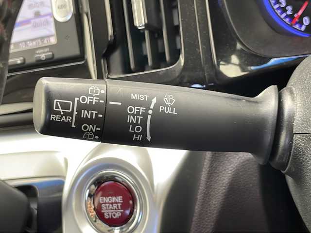 ホンダ Ｎ ＷＧＮ カスタム G ターボパッケージ 千葉県 2015(平27)年 6.9万km プレミアムホワイトパール 衝突軽減ブレーキ/クルーズコントロール/純正メモリナビ/（ワンセグ/Bluetooth/CD/DVD/FM/AM）/バックカメラ/ETC/ハーフレザーシート/スマートキー/LEDヘッドライト/フォグライト/電動格納ミラー/純正フロアマット/純正サイドバイザー/W＋サイド＋カーテンエアバッグ/純正14インチアルミホイール