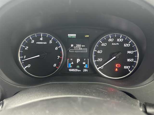 三菱 アウトランダー 24G ナビパッケージ 愛知県 2015(平27)年 10.5万km シルキーホワイト (株)IDOMが運営する【じしゃロン名古屋鳴海店】の自社ローン専用車両になりますこちらは現金またはオートローンご利用時の価格です。自社ローンご希望の方は別途その旨お申付け下さい/純正ナビ/（CD/DVD/TV/BT)/バックカメラ/ステアリングリモコン/パワーバックドア/パドルシフト/4WD/ETC/アイドリングストップ/オートライト/追従型クルーズコントロール/純正フロアマット/純正ドアバイザー