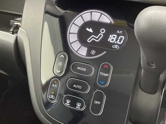 日産 デイズ ルークス ハイウェイスターターボ 新潟県 2016(平28)年 7.3万km スパークリングレッド/ブラック ディスプレイオーディオ/衝突被害軽減ブレーキ/全方位モニター/両側パワースライドドア/ドライブレコーダー【HDR-102】/ETC/アイドリングストップ/横滑り防止装置/オートライト/レザーステアリング/ステアリングスイッチ