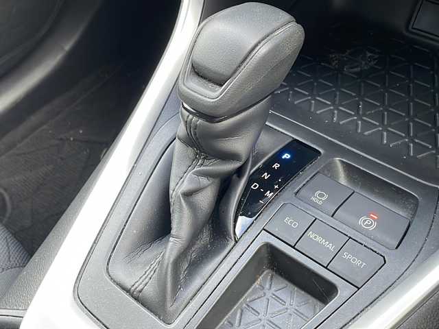 トヨタ ＲＡＶ４ X 広島県 2020(令2)年 6万km アティチュードブラックマイカ 禁煙/社外ナビ/バックカメラ/クルーズコントロール/ドライブレコーダー/オートマティックハイビーム/オートライト/LED/ETC/スペアキー