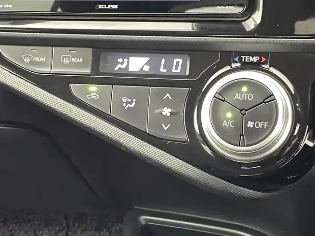 トヨタ アクア S スタイルブラック 熊本県 2017(平29)年 6.6万km ブラックマイカ 社外ナビ（ＣＤ・ＤＶＤ・フルセグ・ＢＴ・ＳＤ）/バックカメラ　/社外ＥＴＣ　/衝突軽減ブレーキ　/横滑り防止　/電動格納ミラー　/純正フロアマット　/オートライト　/オートマチックハイビーム　/ＬＥＤヘッドライト/スマートキー/プッシュスタート