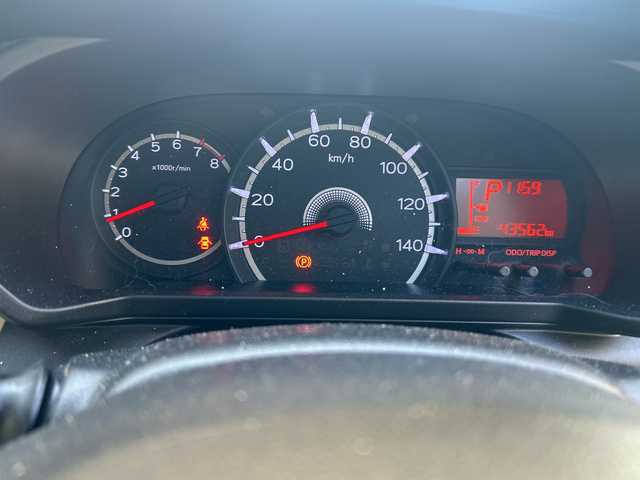 ダイハツ ムーヴ L 福岡県 2017(平29)年 4.4万km シルキーグリーンP 純正ナビ（フルTV・AM/FM）/CD/SD/AUX/電動格納ミラー/横滑り防止/アイドリングストップ