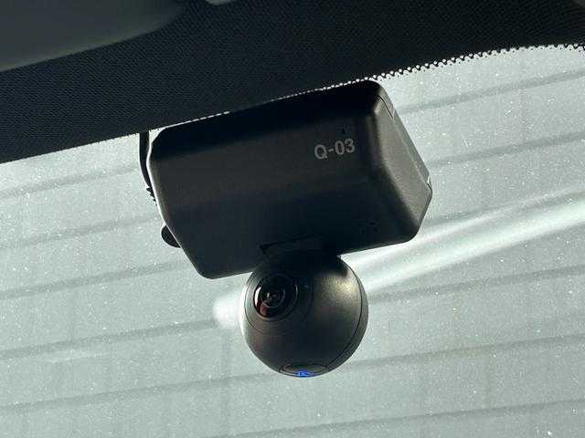 メルセデス・ベンツ ＧＬＢ２００ｄ AMGライン 埼玉県 2020(令2)年 2.9万km デニムブルー レーダーセーフティＰＫＧ/黒半革シート　/純正ナビ　/３６０度カメラ　/フルセグＴＶ　/アンビエントライト　/シートヒーター　/パワーシート　/パワーバックドア　/ドライブレコーダー　/ＥＴＣ