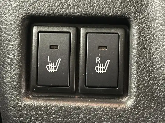 スズキ スペーシア ギア HYBRID XZターボ 福島県 2021(令3)年 6万km クールカーキパールメタリック/ガンメタリック2トーン ワンオーナー/ルーフレール/スズキセーフティサポート/・デュアルカメラブレーキサポート/・誤発進抑制機能（前方・後方）/・後退時ブレーキサポート/・車線逸脱警報機能/・車線逸脱抑制機能/・ふらつき警報機能/・標識認識機能/・フロントガラス投影式ヘッドアップディスプレイ/・先行車発進お知らせ機能/・ハイビームアシスト/・アダプティブクルーズコントロール（全車速追従機能付き）/純正ナビ/・型番：CN-R2765W/・フルセグ/CD/DVD/SD/BT/FM/AM/・ETC/・全方位カメラ/両側パワースライドドア/革巻きステアリング/・ステアリングスイッチ/・パドルシフト/前席シートヒーター/LEDヘッドライト/・フォグランプ/・オートライト/プッシュスタート/・スマートキー/・アイドリングストップ/純正マット/ドアバイザー