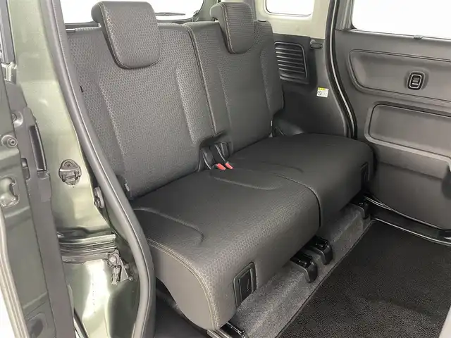 スズキ スペーシア ギア HYBRID XZターボ 福島県 2021(令3)年 6万km クールカーキパールメタリック/ガンメタリック2トーン ワンオーナー/ルーフレール/スズキセーフティサポート/・デュアルカメラブレーキサポート/・誤発進抑制機能（前方・後方）/・後退時ブレーキサポート/・車線逸脱警報機能/・車線逸脱抑制機能/・ふらつき警報機能/・標識認識機能/・フロントガラス投影式ヘッドアップディスプレイ/・先行車発進お知らせ機能/・ハイビームアシスト/・アダプティブクルーズコントロール（全車速追従機能付き）/純正ナビ/・型番：CN-R2765W/・フルセグ/CD/DVD/SD/BT/FM/AM/・ETC/・全方位カメラ/両側パワースライドドア/革巻きステアリング/・ステアリングスイッチ/・パドルシフト/前席シートヒーター/LEDヘッドライト/・フォグランプ/・オートライト/プッシュスタート/・スマートキー/・アイドリングストップ/純正マット/ドアバイザー