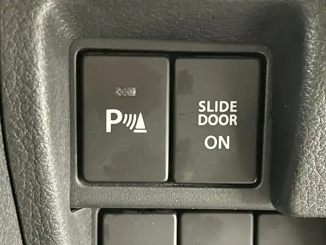 スズキ スペーシア ギア HYBRID XZターボ 福島県 2021(令3)年 6万km クールカーキパールメタリック/ガンメタリック2トーン ワンオーナー/ルーフレール/スズキセーフティサポート/・デュアルカメラブレーキサポート/・誤発進抑制機能（前方・後方）/・後退時ブレーキサポート/・車線逸脱警報機能/・車線逸脱抑制機能/・ふらつき警報機能/・標識認識機能/・フロントガラス投影式ヘッドアップディスプレイ/・先行車発進お知らせ機能/・ハイビームアシスト/・アダプティブクルーズコントロール（全車速追従機能付き）/純正ナビ/・型番：CN-R2765W/・フルセグ/CD/DVD/SD/BT/FM/AM/・ETC/・全方位カメラ/両側パワースライドドア/革巻きステアリング/・ステアリングスイッチ/・パドルシフト/前席シートヒーター/LEDヘッドライト/・フォグランプ/・オートライト/プッシュスタート/・スマートキー/・アイドリングストップ/純正マット/ドアバイザー