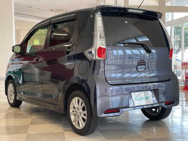 日産 デイズ 福井県 2015(平27)年 4.4万km プレミアムパープルP 純正７インチナビ／Ｂｌｕｅｔｏｏｔｈ／フルセグテレビ／ＡＭ／ＦＭ／バックモニター／電動格納ミラー／キーレス／プッシュスタート／ドライブレコーダー／純正フロアマット／ドアバイザー／衝突被害軽減ブレーキ