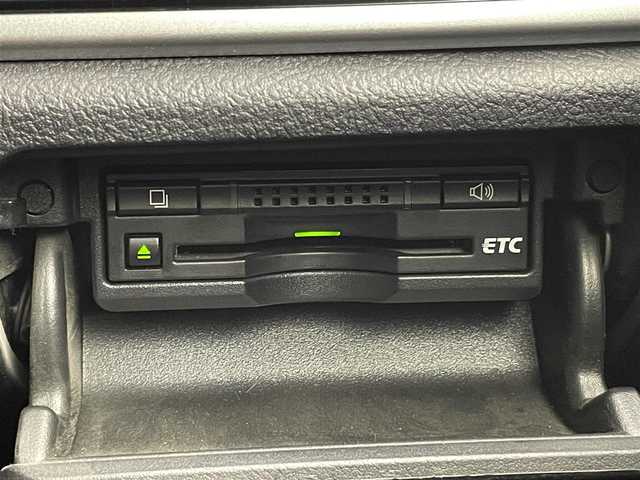 トヨタ クラウン ハイブリッド アスリートS 愛知県 2013(平25)年 6万km ホワイトパールクリスタルシャイン 外部検査実施済み//OP 18インチAW（スパッタリング塗装）//OPアドバンストパッケージ/・プリクラッシュセーフティ/・インテリジェントクリアランスソナー/・レーダークルーズコントロールサンルーフ//OPレザーシートパッケージ/・前席シートベンチレーション&ヒーター//OP サンルーフ//純正8インチHDDナビ//TV Bluetooth CD DVD//ステアリングリモコン//前席パワーシート//LEDヘッドライト//スマートキー//前方ドライブレコーダー//ビルトインETC