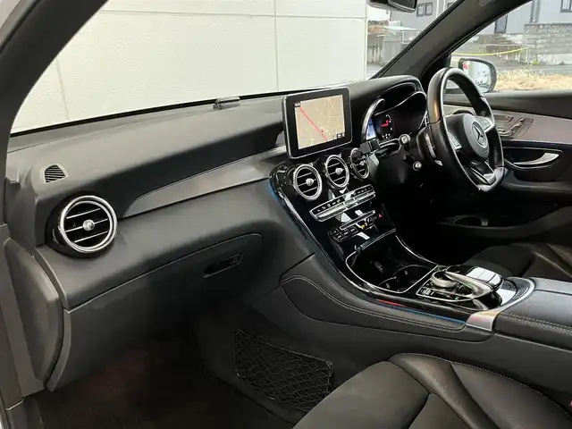 メルセデス・ベンツ ＧＬＣ２２０