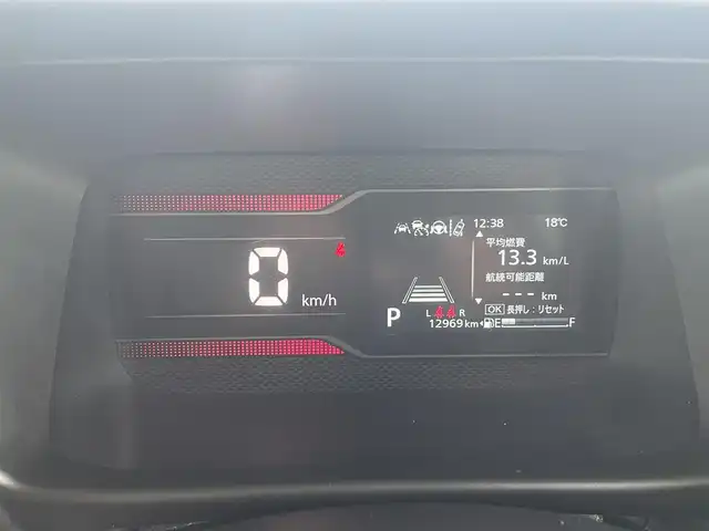 スズキ スペーシア カスタム HYBRID XS 道央・札幌 2024(令6)年 1.3万km スチールシルバーメタリック/ブルーイッシュブラックパール ・４WD/・ワンオーナー/・衝突軽減ブレーキ/・純正ナビ/　CD＆DVD＆BT＆TV/・全方位カメラ/・バックカメラ/・両側パワースライドドア/・コーナーセンサー/・レーンキープアシスト/・レーダークルーズコントロール/・ヘッドアップディスプレイ/・シートヒーター/・ハーフレザーシート/・オートエアコン/・オートライト/・ミラーヒーラー/・ステアリングヒーター/・アイドリングストップ/・ステアリングスイッチ/・ビルトインETC/・プッシュスタート/・スマートキー/・前方ドライブレコーダー/・純正フロアマット/・ドアバイザー/・ウィンカーミラー/・フォグライト