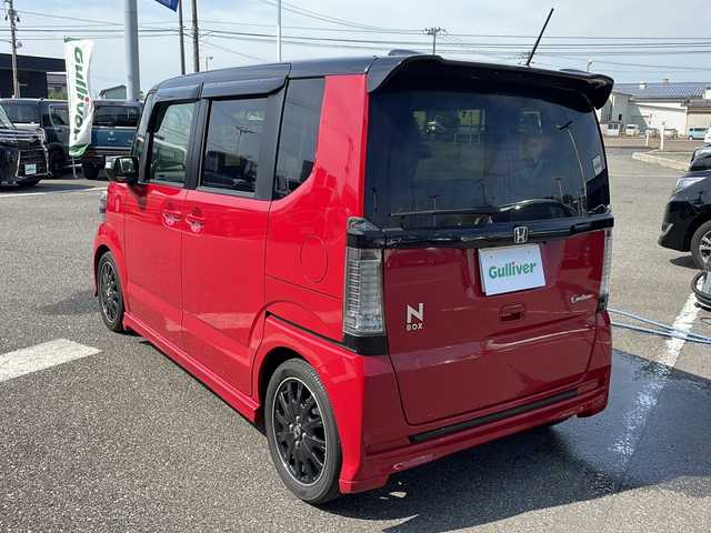 ホンダ Ｎ ＢＯＸ カスタム G ターボ Lパッケージ 新潟県 2016(平28)年 8.9万km ミラノレッド ワンオーナー/冬タイヤ積載/４WD/ターボ/テインダウンサス/純正ナビ/（DTV/DVD/Bluetooth）/衝突軽減/バックカメラ/クルーズコントロール/両側パワースライドドア/ステアリングスイッチ/パドルシフト/ETC/ドライブレコーダー/ハーフレザー/シートヒーター/ロールアップサンシェード/フロアマット/HIDヘッドライト/フォグランプ/ウィンカーミラー/電格ミラー/ドアバイザー/スペアキー