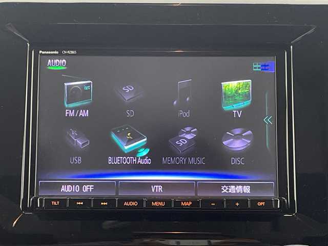 スズキ ソリオ HV MZ 三重県 2021(令3)年 3.5万km ピュアホワイトP 禁煙車/純正8インチナビ/バックカメラ/フルセグ/レーダークルーズコントロール/衝突軽減ブレーキ/レーンキープアシスト/コーナーセンサー/オートハイビーム/ヘッドアップディスプレイ/シートヒーター/両側パワースライドドア/ドライブレコーダー/ETC/スマートキー×２