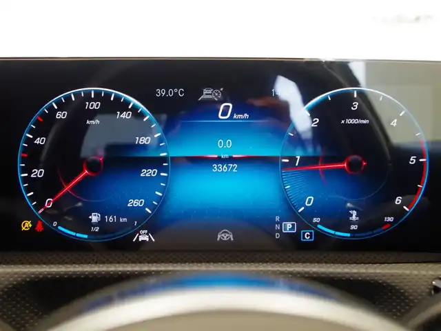 メルセデス・ベンツ Ｍ・ベンツ Ａ２００ｄ AMGライン 岐阜県 2021(令3)年 3.4万km ポーラホワイト レーダーセーフティパッケージ/　アクティブディスタンスアシスト/　アクティブブレーキアシスト/　PER-SAFE/　PER-SAFEプラス/　アクティブブラインドスポットアシスト/　アクティブレーンキーピングアシスト/　リアクロストラフィックアラート/AMGライン/　AMGスタイリングパッケージ/　マルチビームLEDヘッドライト/　アダプティブハイビームアシストプラス/ナビゲーションパッケージ/　トラフィックサインアシスト/　前席メモリー付きパワーシート/　アクティブステアリングアシスト/　アクティブレーンチェンジアシスト/　フルセグTV/　Bluetooth/純正ETC/　
