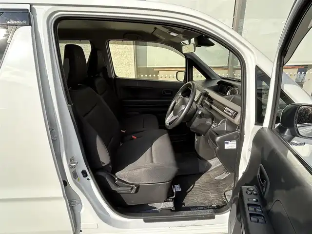 スズキ ワゴンＲ HYBRID FX 大阪府 2020(令2)年 1.7万km スペリアホワイト 1オーナー/純正ナビ/（ワンセグ／ＢＴ／ＣＤ／ＤＶＤ）/全方位カメラ/衝突被害軽減システム/横滑り機能/運転席シートーヒーター/純正アルミキャップ/純正フロアマット/ドライブレコーダー/ＥＴＣ/保証書/取扱説明書/スペアキー