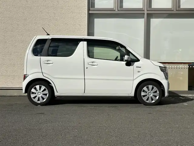 スズキ ワゴンＲ HYBRID FX 大阪府 2020(令2)年 1.7万km スペリアホワイト 1オーナー/純正ナビ/（ワンセグ／ＢＴ／ＣＤ／ＤＶＤ）/全方位カメラ/衝突被害軽減システム/横滑り機能/運転席シートーヒーター/純正アルミキャップ/純正フロアマット/ドライブレコーダー/ＥＴＣ/保証書/取扱説明書/スペアキー