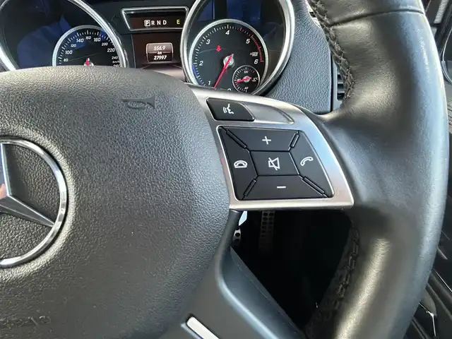メルセデス・ベンツ ゲレンデヴァーゲン Ｇ３５０ｄ 長崎県 2017(平29)年 2.8万km 黒 純正ナビ/・Bluetooth/TV/CD/バックカメラ・サイドカメラ/ETC/パドルシフト/クルーズコントロール/D＋N席パワーシート/シートヒーター/レーダー探知機/ドライブレコーダー/スタッドレスタイヤ積み込み