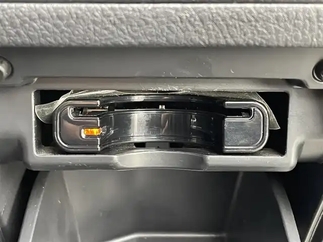 トヨタ アルファード 240S タイプゴールドⅡ 滋賀県 2015(平27)年 15.7万km ホワイトパールクリスタルシャイン carrozzeriaナビ/(Bluetooth/フルセグ/CD/DVD)/ALPINEフリップダウンモニター/社外テールライト/クルーズコントロール/コーナーセンサー/両側電動スライドドア/電動リアゲート/HIDオートライト/ハーフレザーシート/ドライブレコーダー/電動格納ミラー/ETC/USB/carrozzeriaサブウーファー