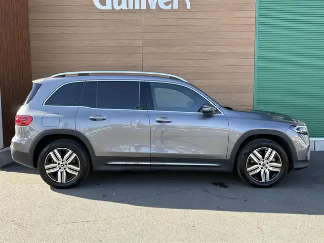 メルセデス・ベンツ Ｍ・ベンツ ＥＱＢ２５０ + 埼玉県 2024(令6)年 3.1万km マウンテングレー 登録時30883km/ワンオーナー/純正10.25型HDDナビ/　・フルセグテレビ/　・全周囲カメラ/　・Apple car Play/　・Android AUTO/　・オンラインミュージック/黒ハーフレザーシート/　・前席パワーシート/　・前席シートヒーター/ドライビングアシストパッケージ/アクティブブレーキアシスト/アクティブレーンアシスト/アクティブステアリングアシスト/ブラインドスポットアシスト/アダプティブクルーズコントロール/前後ドライブレコーダー/本革巻きステアリング/純正18インチAW/パワーバックドア/プッシュスタート/スマートキー×2/パドルシフト/ルーフレール/LEDライト/ETC2.0/保証書/取扱説明書/記録簿（R7）