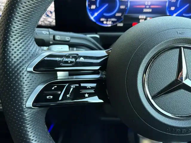 メルセデス・ベンツ Ｍ・ベンツ ＥＱＢ２５０ + 埼玉県 2024(令6)年 3.1万km マウンテングレー 登録時30883km/ワンオーナー/純正10.25型HDDナビ/　・フルセグテレビ/　・全周囲カメラ/　・Apple car Play/　・Android AUTO/　・オンラインミュージック/黒ハーフレザーシート/　・前席パワーシート/　・前席シートヒーター/ドライビングアシストパッケージ/アクティブブレーキアシスト/アクティブレーンアシスト/アクティブステアリングアシスト/ブラインドスポットアシスト/アダプティブクルーズコントロール/前後ドライブレコーダー/本革巻きステアリング/純正18インチAW/パワーバックドア/プッシュスタート/スマートキー×2/パドルシフト/ルーフレール/LEDライト/ETC2.0/保証書/取扱説明書/記録簿（R7）