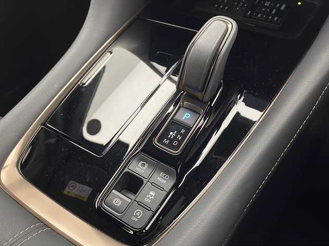 トヨタ ヴェルファイア Z プレミア 千葉県 2024(令6)年 1.6万km プラチナホワイトパールマイカ 純正フリップダウンモニター/ワイヤレス充電/デジタルインナーミラー/パドルシフト/ステアリングヒーター/ＨＤＭＩ/アドバンスドパーク/ｍｉｒａｃａｓｔ/ＢＳＭ/ＨＵＤ/オートサンシェード