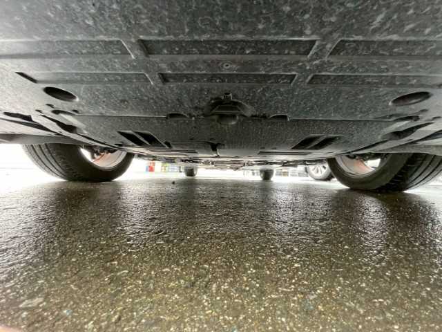 トヨタ プリウス Z 岩手県 2023(令5)年 1.7万km アティチュードブラックマイカ AIS検査済み/【2510035821】/12.3インチディスプレイオーディオ（ナビ・フルセグ・Bluetooth接続）/全方位カメラ/黒革シート/スマートキー/前席シートヒーター/前席シートエアコン/プリクラッシュセーフティ/ステアリングヒーター/2.0ETC/オートハイビーム/パワーバックドア/パノラマルーフ/デジタルインナーミラー/シートメモリー（運転席）/革巻きステアリング/LEDヘッドライト/バックフォグランプ/トラクションコントロール/クリアランスソナー/バイザー