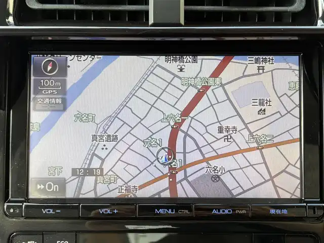 トヨタ プリウス S 愛知県 2016(平28)年 1.6万km スティールブロンドM ワンオーナー/純正SDナビ(フルセグ/BT/AM/FM)/ETC/トノカバー/純正ラゲージマット/純正フロアマット/ABS/横滑り防止装置/盗難防止装置/オートライト/ドアバイザー/電動格納式ミラー/パワーステアリング/パワーウィンドウ/純正アルミホイール/保証書/取扱説明書/スマートキー/スペアキー