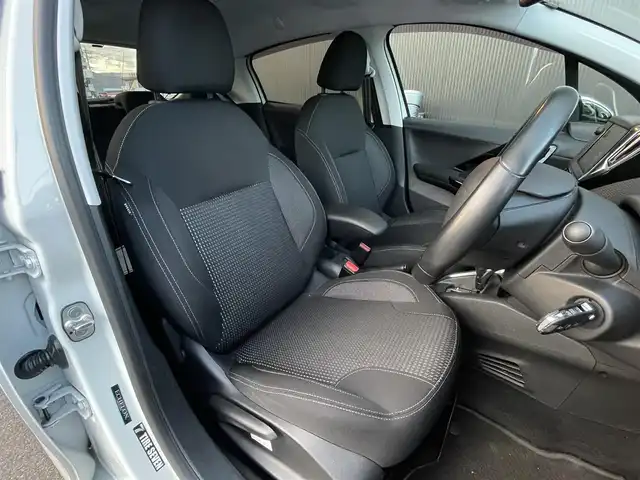 プジョー ２０８ アリュール 長野県 2018(平30)年 5.5万km 白 純正ナビ/CarPlay/ETC/バックカメラ/LEDヘッドライト/オートライト/衝突被害軽減システム/スピードリミッター/ドアバイザー/ステアリングスイッチ