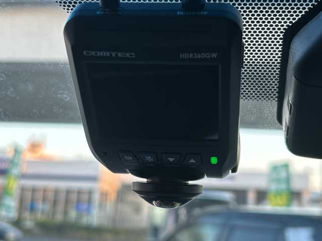 トヨタ ヴェルファイア Z Gエディション 大阪府 2020(令2)年 8.5万km ブラック 純正メモリナビ/BT/CD/DVD/フルセグTV/USB/AppleCarPlay/AndroidAuto/サンルーフ/バックカメラ/両側パワースライドドア/電動リアゲート/前席シートヒーター/前席エアシート/前席、2列目パワーシート/レーンキープアシスト/追従機能付きクルーズコントロール/オートマチックハイビーム/衝突被害軽減システム/AFS/ブレーキホールド/ステアリングヒーター/オットマン/アンビエントライト/nanoe付オートエアコン/後席ロールサンシェード/前後ドラレコ/ビルトインETC2.0/純正アルミホイール/純正フロアマット