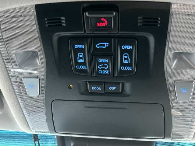 トヨタ ヴェルファイア Z Gエディション 大阪府 2020(令2)年 8.5万km ブラック 純正メモリナビ/BT/CD/DVD/フルセグTV/USB/AppleCarPlay/AndroidAuto/サンルーフ/バックカメラ/両側パワースライドドア/電動リアゲート/前席シートヒーター/前席エアシート/前席、2列目パワーシート/レーンキープアシスト/追従機能付きクルーズコントロール/オートマチックハイビーム/衝突被害軽減システム/AFS/ブレーキホールド/ステアリングヒーター/オットマン/アンビエントライト/nanoe付オートエアコン/後席ロールサンシェード/前後ドラレコ/ビルトインETC2.0/純正アルミホイール/純正フロアマット