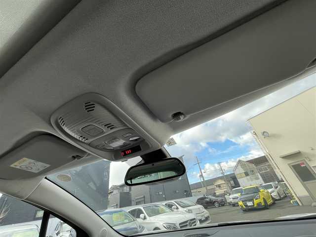 シトロエン Ｃ３ エアクロス シャインパッケージ 和歌山県 2022(令4)年 1.4万km パールⅡ ディスプレイオーディオ/（FM/AM、Bluetooth電話接続）/スペアキー×1/ターボあり/クルーズコントロール（追従なし）/バックカメラ/ETC/ハーフレザーシート/パノラマガラスルーフ/社外フロアマット/純正アルミホイール/レーンデパーチャーウォーニング /BSM