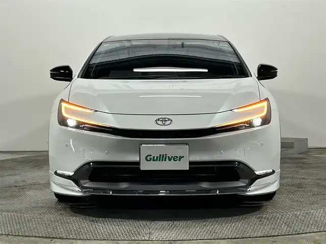 トヨタ プリウス Z 大阪府 2024(令6)年 1.1万km プラチナホワイトパールマイカ 純正ナビ/衝突軽減/全方位カメラ/バックカメラ/ETC/サンルーフ/モデリスタエアロ/シートヒーター/レーダクルコン/コーナーセンサー/革シート/バックカメラ/パワーシート/レーンアシスト/LEDヘッドライト/電動リアゲート/プッシュスタート/スマートキー/オートライト/オートエアコン/電動ミラー/エアシート/ハンドルヒーター/LEDフォグランプ/純正アルミホイール