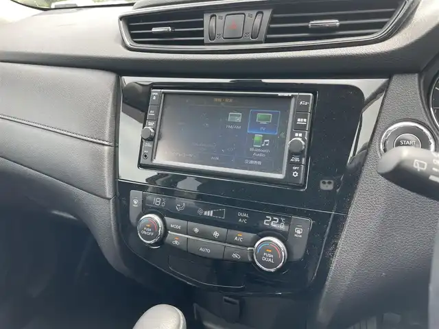 日産 エクストレイル 20X 千葉県 2018(平30)年 6.1万km ダイヤモンドブラック パワーバックドア/純正SDナビ/・型式：MJ118D-W/・CD/フルセグTV/Bluetooth/バックカメラ/LEDヘッドライト/ドアミラーヒーター/レザーシート/社外17インチアルミホイール/純正フロアマット/ビルトインETC/ルーフレール/ステアリングスイッチ/オートエアコン/アイドリングストップ/ヘッドライトレベライザー/スマートキー/スペアキー1本/禁煙車