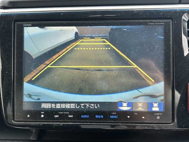 ホンダ ステップワゴン スパーダ クールスピリット 広島県 2015(平27)年 6.9万km ホワイトオーキッドパール 禁煙車/純正１7インチAW/純正9インチSDナビ/(BT/DVD/CD/iPod)/フルセグテレビ/バックカメラ/レーダークルーズコントロール/レーンキープアシスト/パドルシフト/わくわくゲート/プッシュスタート/アイドリングストップ/純正LEDヘッドライト/オートライト/ウォークスルー/三列シート/ETC/両側パワスラ/ドラレコ/純正フロアマット/スペアキー