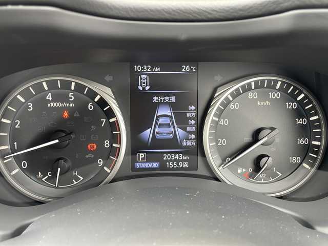 日産 スカイライン 400R 静岡県 2023(令5)年 2.1万km ブリリアントホワイトパール メーカー純正ナビ/・FM/AM/・CD/DVD/・フルセグTV/・USB/・Bluetooth/・AUX/・Music Box/主要装備/・アラウンドビューモニター/・パドルシフト/・ドライブレコーダー/・ＥＴＣ２．０/・エマージェンシーブレーキ/・車線逸脱警報/・車線逸脱防止支援/・レーダークルコン(プロパイロット)/・シートヒーター/・本革シート/・運転席＋助手席パワーシート/・電動チルト＆テレスコピックステアリング
