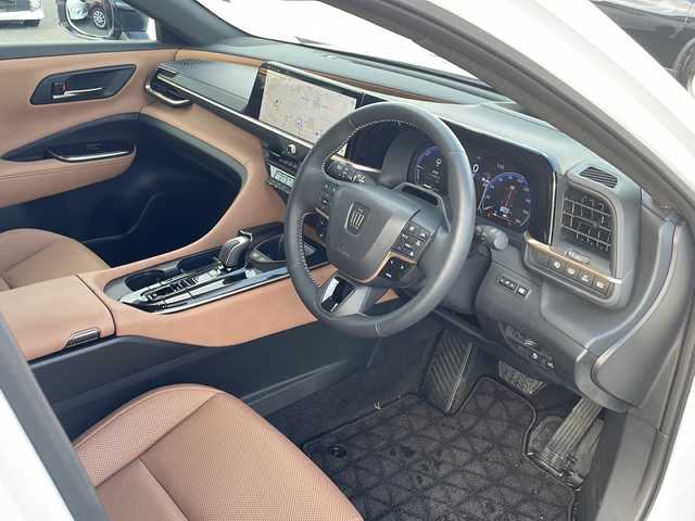 トヨタ クラウン スポーツ Z 青森県 2025(令7)年 0.6万km プレシャスホワイトパール 4WD/12.3インチDAナビ・フルセグTV/パノラミックビューモニター/プレミアムサウンド/OPパノラマルーフ/OPブラウン革シート/前席エアシート・シートヒーター/前席パワーシート/デジタルインナーミラー/純正前後ドライブレコーダー/カラーヘッドアップディスプレイ/ステアリングヒーター/置くだけ充電/ハンズフリーパワーバックドア/トヨタチームメイト/セーフティセンス/プリクラッシュセーフティ/レーダークルーズコントロール/レーントレーシングアシスト/レーンディパーチャーアラート/アダプティブハイビーム/ブラインドスポットモニター/安心降車アシスト/ETC2.0/純正フロアマット/LEDヘッドライト/純正21インチアルミ/スペアキー/保証書・取説書