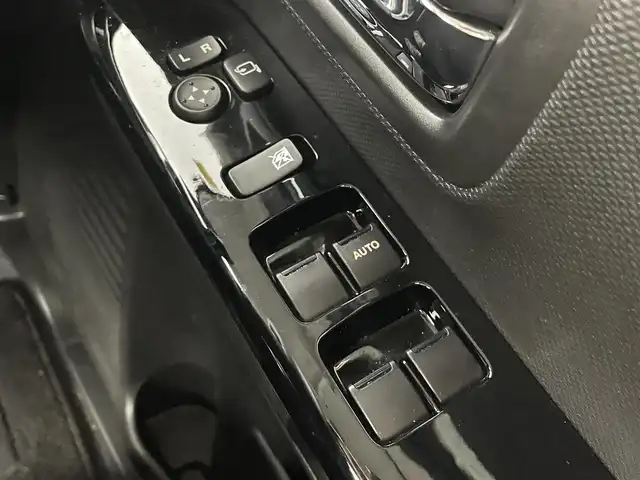 スズキ スペーシア カスタム HYBRID XS 大阪府 2023(令5)年 1.6万km ブルーイッシュブラックパール3 社外メモリナビ/　CD/DVD/BT/TV/LEDヘッドライト/ハーフレザーシート/シートヒーター/純正15インチアルミホイール/ヘッドアップディスプレイ/スマートキー/プッシュボタン/ETC/アイドリングストップ/ウィンカーミラー