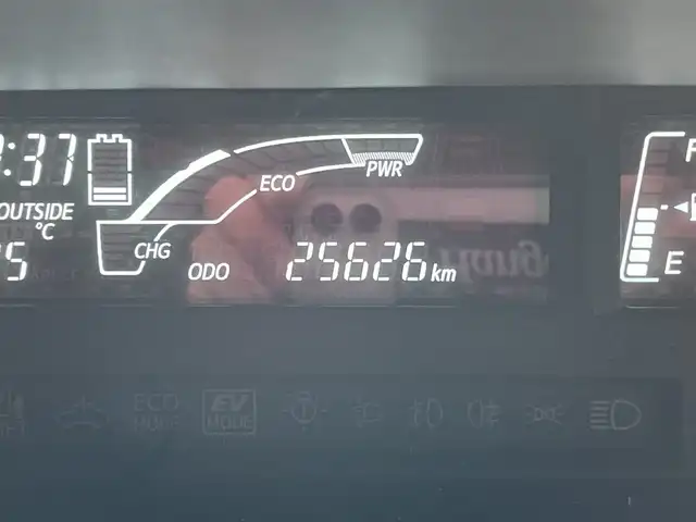 トヨタ アクア G 千葉県 2016(平28)年 2.6万km パープルメタリック 純正9インチナビ/(BT/フルセグTV/CD/DVD/AM/FM)/バックカメラ/衝突被害軽減システム/車線逸脱警報/クルーズコントロール/横滑り防止装置/ETC/アイドリングストップ/LEDヘッドライト/フォグランプ/オートライト/ウィンカーミラー/電動格納ミラー/シートヒーター/シートリフター/プッシュスタート/スマートキー/フロアマット/ドアバイザー/スペアキー/取扱説明書