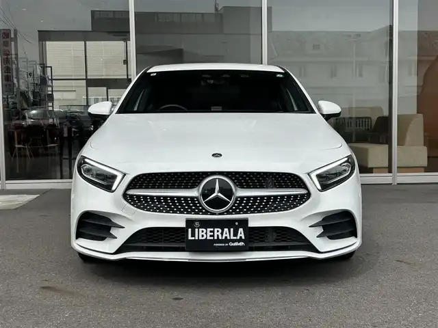 メルセデス・ベンツ Ｍ・ベンツ Ａ１８０ スタイル AMGライン 岐阜県 2021(令3)年 1.8万km ポーラホワイト レーダーセーフティパッケージ/　アクティブディスタンスアシスト/　アクティブブレーキアシスト/　PER-SAFE/　PER-SAFEプラス/　アクティブブラインドスポットアシスト/　アクティブレーンキーピングアシスト/AMGライン/　AMGスタイリングパッケージ/　マルチビームLEDヘッドライト/　アダプティブハイビームアシストプラス/ナビゲーションパッケージ/　トラフィックサインアシスト/　前席メモリー付きパワーシート/　アクティブステアリングアシスト/　アクティブレーンチェンジアシスト/　フルセグTV/　Bluetooth/純正ETC/　