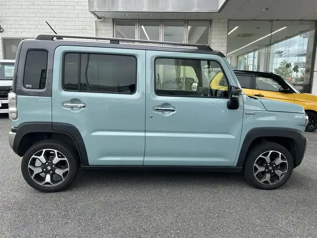 スズキ ハスラー Jスタイル ターボ 奈良県 2022(令4)年 3.8万km オフブルーメタリック/ガンメタリック2トーンルーフ 1オーナー/純正ディーラーナビ(PVH-9300DVSZS)/BT/CD/DVD/iPod//ルーフレール/衝突軽減システム/コーナーセンサー/レーンキープアシスト/横滑り防止装置/フルフラットシート/バックカメラ/ETC/シートヒーター/パドルシフト/フロントサンシェード付/オートLEDライト/保証書・取説・スペアキー付