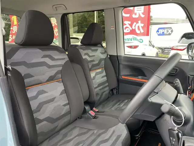 ダイハツ タント ファンクロスターボ 千葉県 2022(令4)年 1.7万km レイクブルーメタリック スマートアシスト/・衝突軽減ブレーキ/・車線逸脱警報/・オートマチックハイビーム/・アダプティブクルーズコントロール/純正ディスプレイオーディオ/・Bluetooth/フルセグTV/パノラミックビューカメラ/両後パワースライドドア/スマートキー/前後コーナーセンサー/ルーフレール/純正ドライブレコーダー/ビルトインETC/純正15インチアルミホイール/純正LEDヘッドライト/フォグランプ/本革巻きステアリング/ヘッドライトレベライザー/サイド＆カーテンエアバッグ