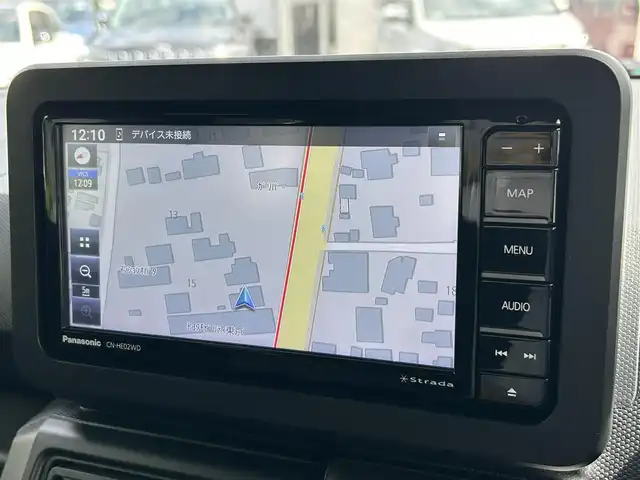 ダイハツ タフト G ダーククロムベンチャー 東京都 2024(令6)年 1.4万km サンドベージュメタリック ワンオーナー/Panasonic製メモリナビ/フルセグTV/Bluetoothオーディオ/DVD再生/バックカメラ/ETC/ガラスルーフ/純正フロアマット/コーナーセンサー/LEDヘッドランプ/純正15インチAW/前席シートヒーター/スマートアシスト/サイド・カーテンエアバッグ/スマートキー×2/新車保証書/取扱説明書
