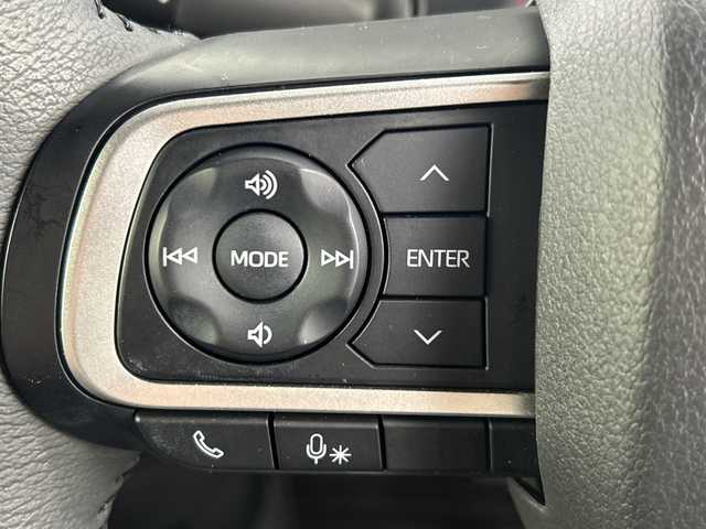 ダイハツ タフト G ダーククロムベンチャー 愛知県 2024(令6)年 1.4万km サンドベージュメタリック 禁煙車/ワンオーナー/純正7インチナビ/（CD/DVD/Bluetooth/ワンセグTV/USB/SD)/バックカメラ/ガラスルーフ/スマートアシスト/・衝突軽減ブレーキ/・レーンキープアシスト/・オートマチックハイビーム/・パーキングセンサー/ETC/シートヒーター/アイドリングストップ/純正15インチアルミホイール/スマートキー/スペアキー1本/プッシュスタート/LEDヘッドライト/オートライト/フロントフォグランプ/純正フロアマット/電子パーキングブレーキ/オートホールド