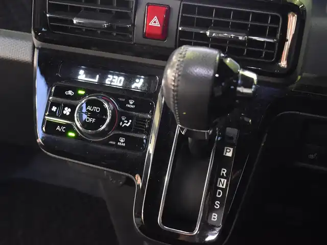 ダイハツ タント カスタム RS セレクション 福岡県 2020(令2)年 3万km 黒 ワンオーナー/純正メモリーナビ/フルセグTV/CD/DVD/BT/バックカメラ/純正LEDヘッドライト/純正15インチアルミホイール/純正ドライブレコーダー/両側パワースライドドア/レーダークルーズコントロール/ハーフレザーシート/シートヒーター/TVキャンセラー/ステアリングリモコン/ビルトインETC/保証書/新車時保証書