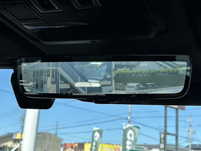 ランドローバー ランドローバー ディフェンダー 110X 三重県 2024(令6)年 3.3万km 黒 4WD/ターボ/前方衝突警告/レーンアシスト/パノラマサンルーフ/MERIDIANサウンドシステム/純正11.4型ナビゲーション/【Bluetooth/スマホ連携】/360°ビューカメラ/ETC/前後ドライブレコーダー/デジタルインナーミラー/ヘッドアップディスプレイ/アダプティブクルーズコントロール/レザーシート/D/N席パワーシート/D/N席シートヒーター/1列目/2列目シートヒーター/マトリクスLEDヘッドライト/275/46R22インチ純正AW/背面タイヤ/ルーフレール/サイドステップ/プッシュスタート/スマートキー/スペアキー/純正フロアマット