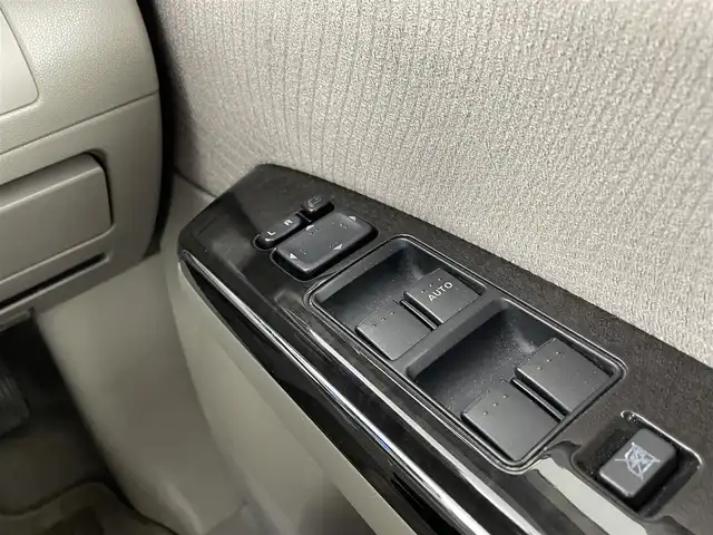マツダ ＭＰＶ 23S 大阪府 2008(平20)年 13.7万km クリスタルホワイトパールマイカ 社外ナビ/　CD/DVD/フルセグTV/バックカメラ/両側パワースライドドア/オートキセノンライト/フォグランプ/純正17インチアルミホイール/MTモード付AT/カードキー/電動格納ミラー/革巻きステアリング/純正フロアマット/ドアバイザー/オートウィンドウ