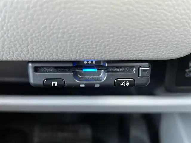 日産 デイズ X 島根県 2018(平30)年 3.7万km アッシュブラウンM 登録時走行距離36978km/純正ナビ(Bluetooth/AM/FM/CD)/ワンセグテレビ/アラウンドビュー/バックカメラ/フロントカメラ/サイドカメラ/前後コーナーセンサー/横滑り防止装置/衝突被害軽減ブレーキ/アイドリングストップ/プッシュスタート/スマートキー(スペアキー×1)/ETC/禁煙車